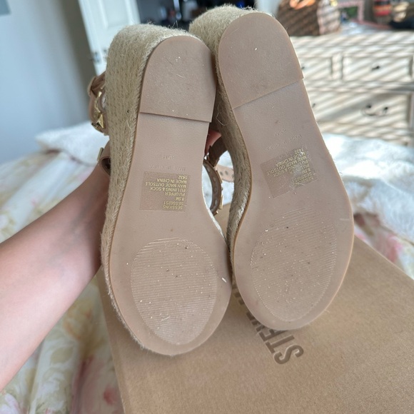 Sessions Tan Wedge - Picture 4 of 6